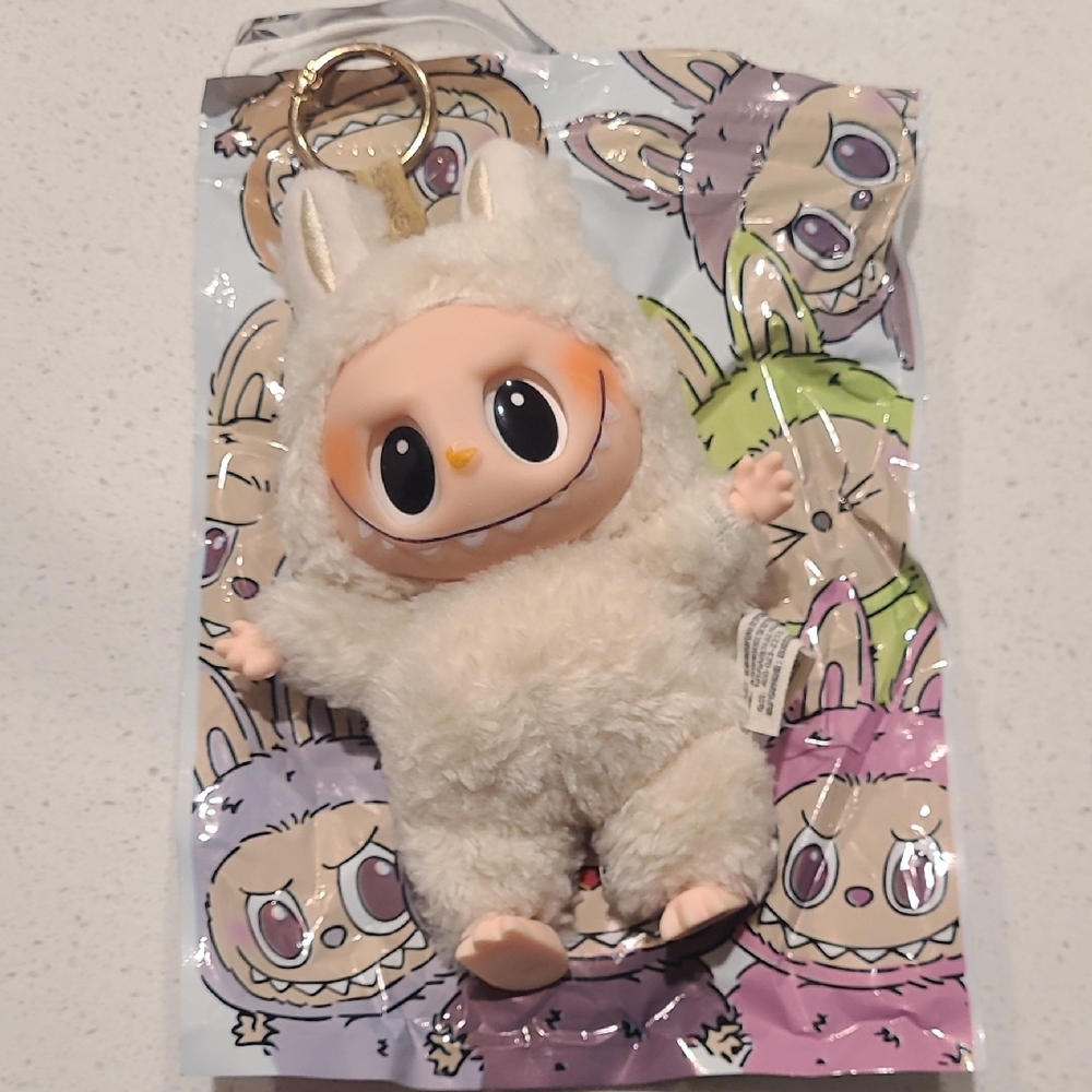 CREAM COLORED LABUBU